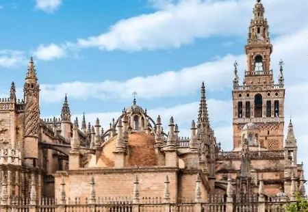 Hostal Paco'S Seville Exterior photo